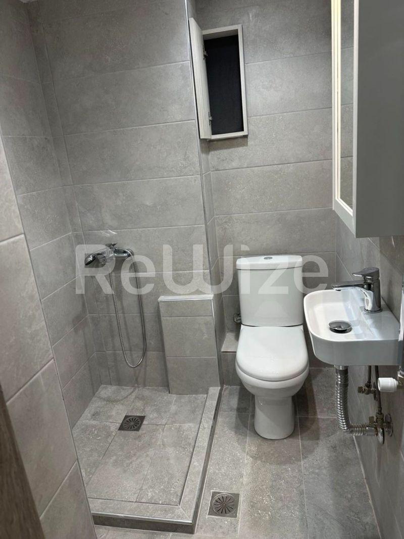 Photo 4,Bathroom,SALE,Residency,Apartment,46sqm,€125,000,Kentro Thessalonikis