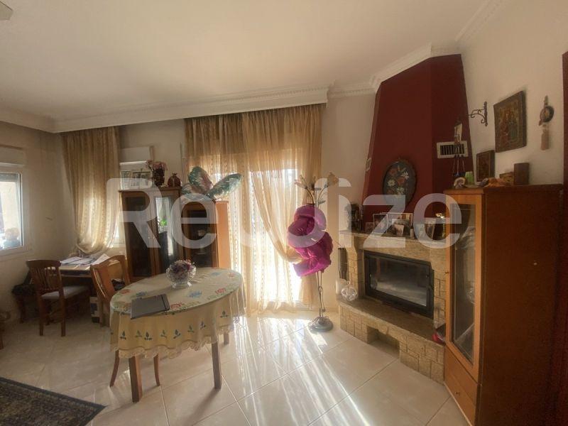 Photo 2,Σαλόνι,ΠΏΛΗΣΗ,Κατοικία,Διαμέρισμα,102τ.μ,€180,000,Περαία