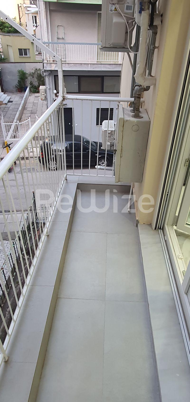 Photo 11,Balcony,SALE,Residency,Apartment,33sqm,€140,000,Faliro