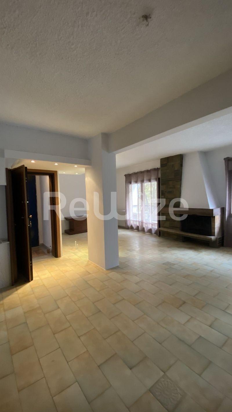 Photo 2,Σαλόνι,ΕΝΟΙΚΊΑΣΗ,Κατοικία,Μεζονέτα,150τ.μ,€940,Καραμπουρνάκι