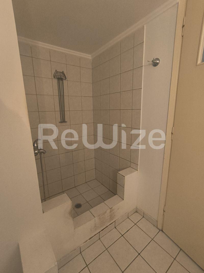 Photo 12,Bathroom,SALE,Residency,Apartment,102sqm,€215,000,Kentro Kallitheas