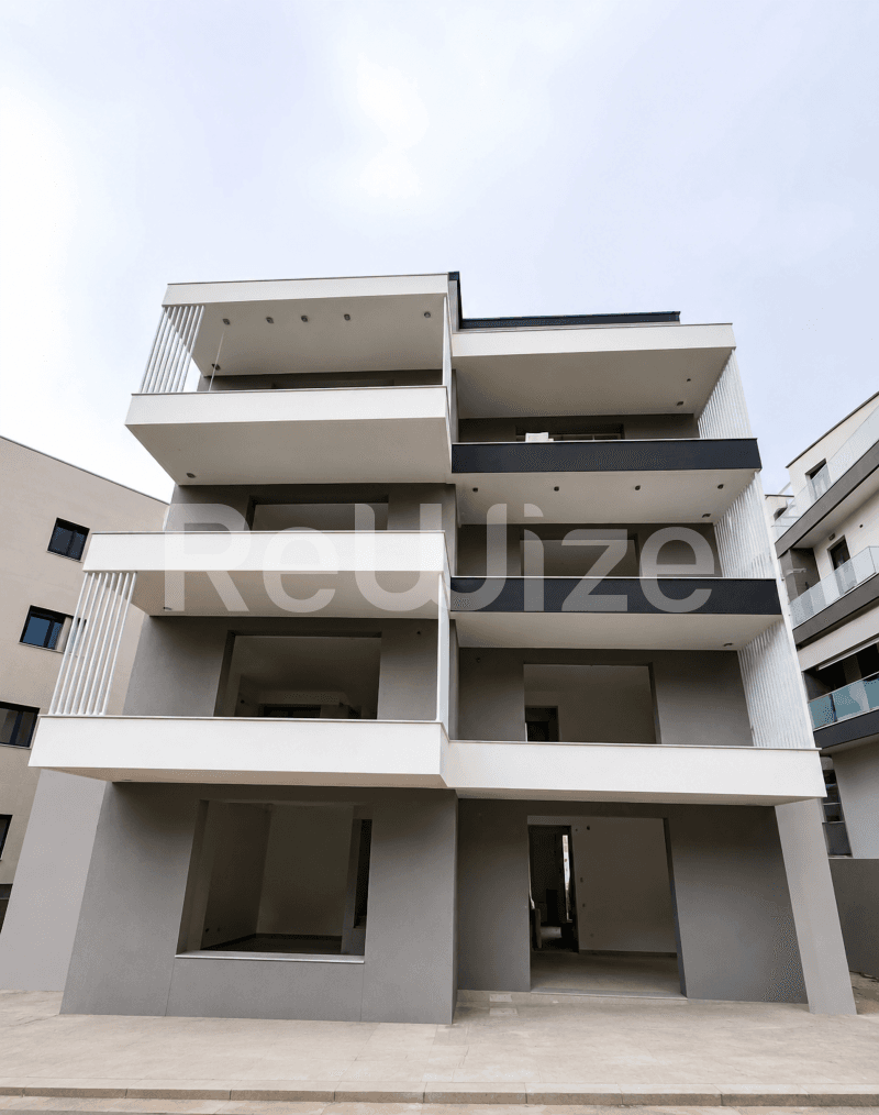 Photo 8,Outside,SALE,Residency,Maisonette,140sqm,€275,000,Pylaia