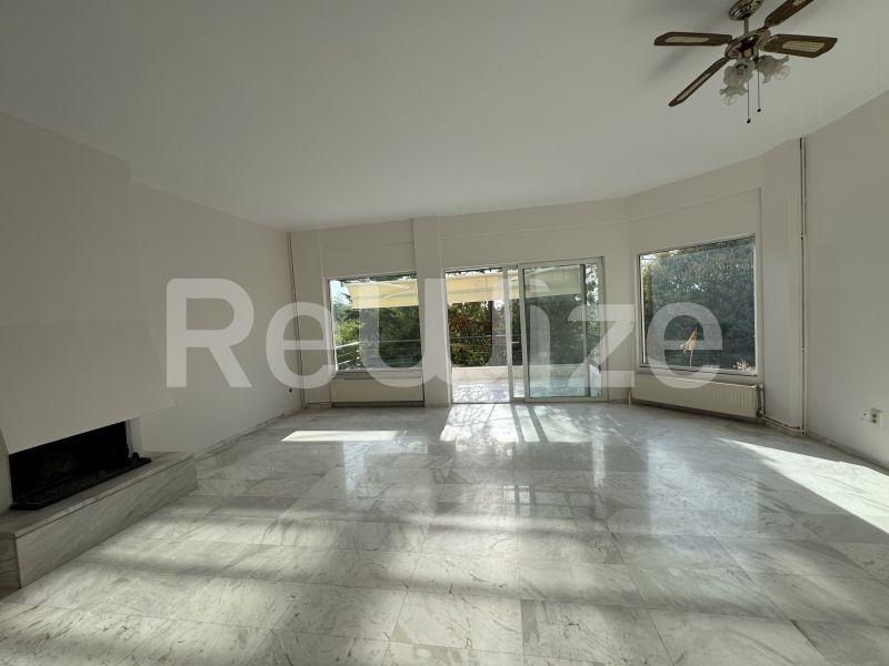 Photo 1,Σαλόνι,ΕΝΟΙΚΊΑΣΗ,Κατοικία,Μεζονέτα,270τ.μ,€1,800,Πανόραμα