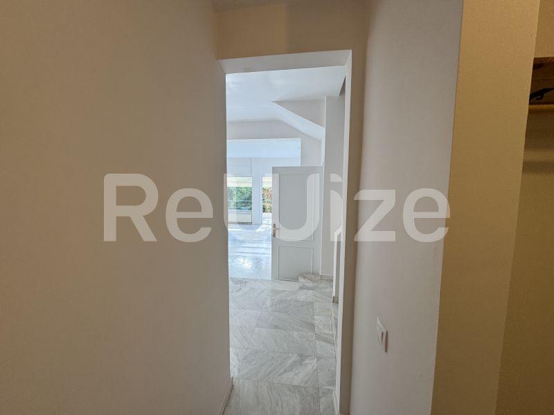 Photo 6,Διάδρομος,ΕΝΟΙΚΊΑΣΗ,Κατοικία,Μεζονέτα,270τ.μ,€1,800,Πανόραμα