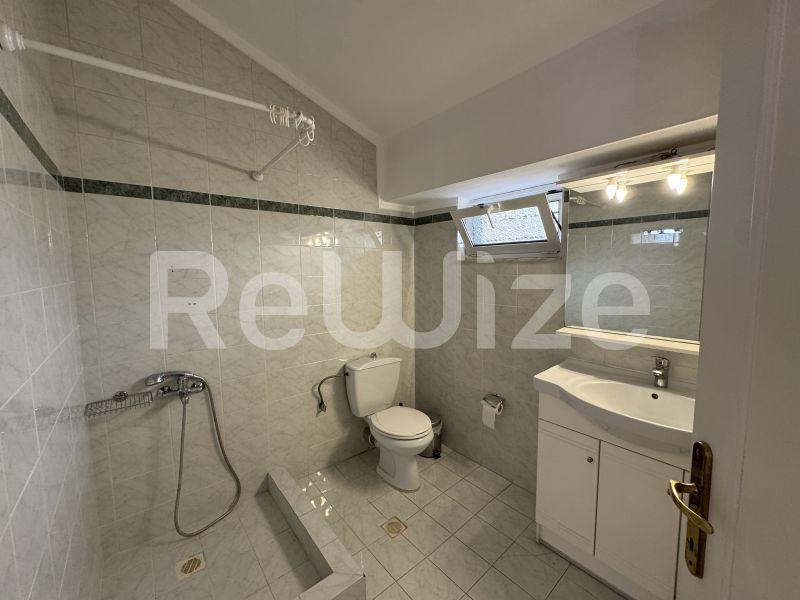 Photo 13,Μπάνιο,ΕΝΟΙΚΊΑΣΗ,Κατοικία,Μεζονέτα,270τ.μ,€1,800,Πανόραμα