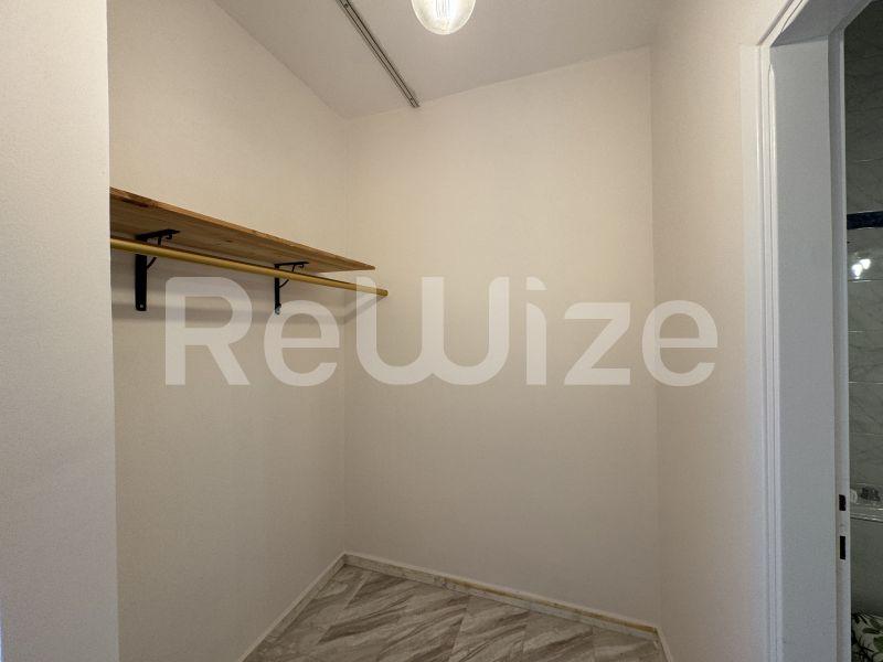 Photo 5,Διάδρομος,ΕΝΟΙΚΊΑΣΗ,Κατοικία,Μεζονέτα,270τ.μ,€1,800,Πανόραμα