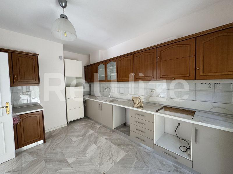 Photo 3,Κουζίνα,ΕΝΟΙΚΊΑΣΗ,Κατοικία,Μεζονέτα,270τ.μ,€1,800,Πανόραμα