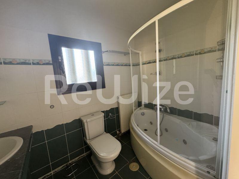 Photo 15,Μπάνιο στο Υπνοδωμάτιο,ΠΏΛΗΣΗ,Κατοικία,Μεζονέτα,265τ.μ,€390,000,Πανόραμα