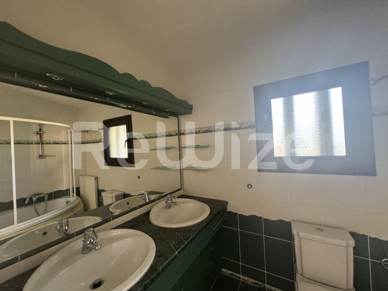 Photo 14,Μπάνιο στο Υπνοδωμάτιο,ΠΏΛΗΣΗ,Κατοικία,Μεζονέτα,265τ.μ,€390,000,Πανόραμα