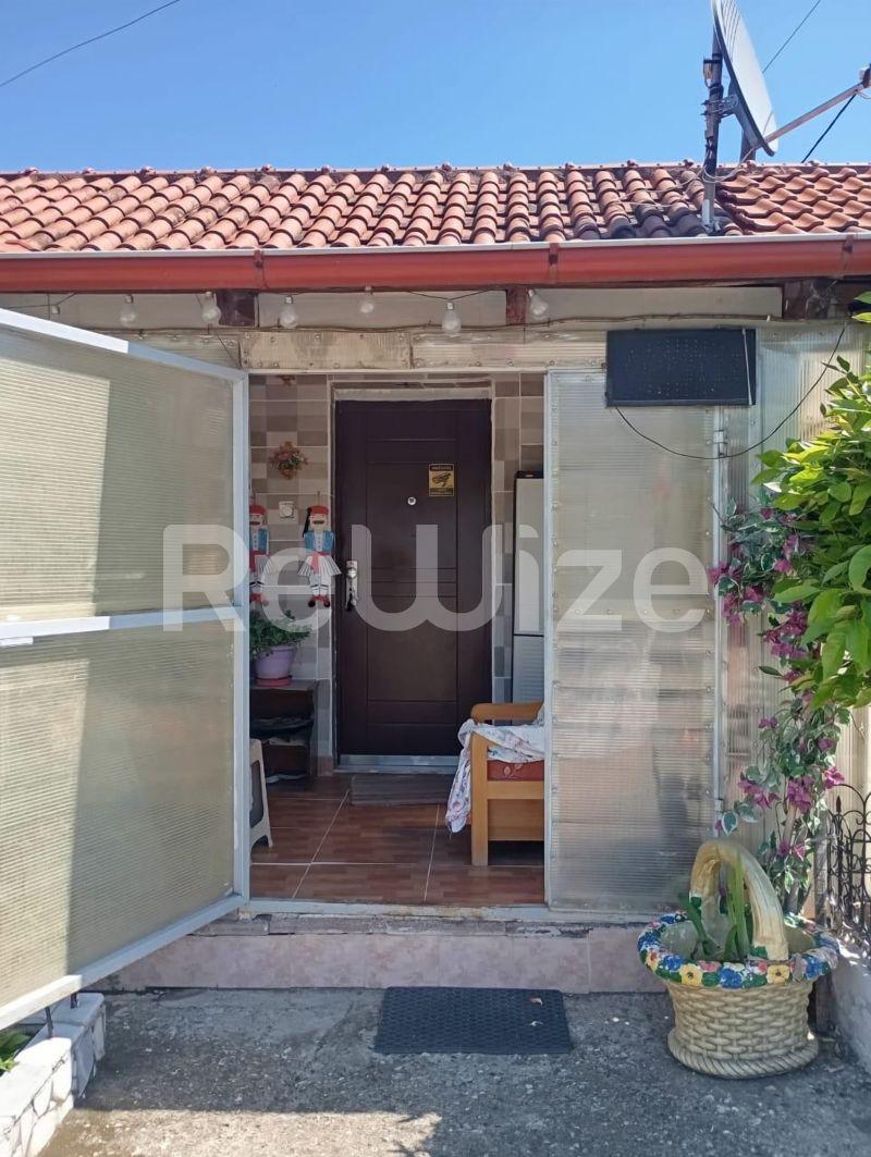 Photo 4,Outside,SALE,Professional,Store,80sqm,€130,000,Veria