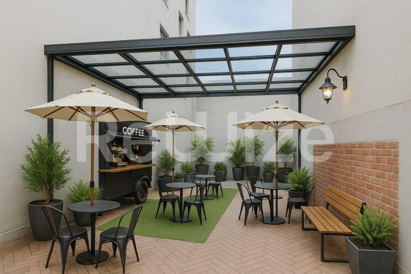 Photo 3,Μπαλκόνι,ΕΝΟΙΚΊΑΣΗ,Επαγγελματικό,Γραφείο,25τ.μ,€260,Ομόνοια