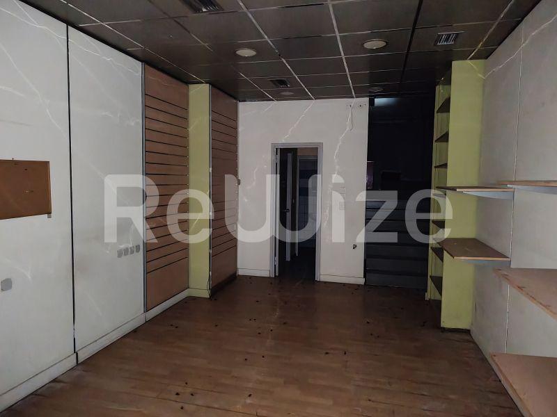 Photo 7,Pool,RENT,Professional,Store,218sqm,€3,500,Omonoia