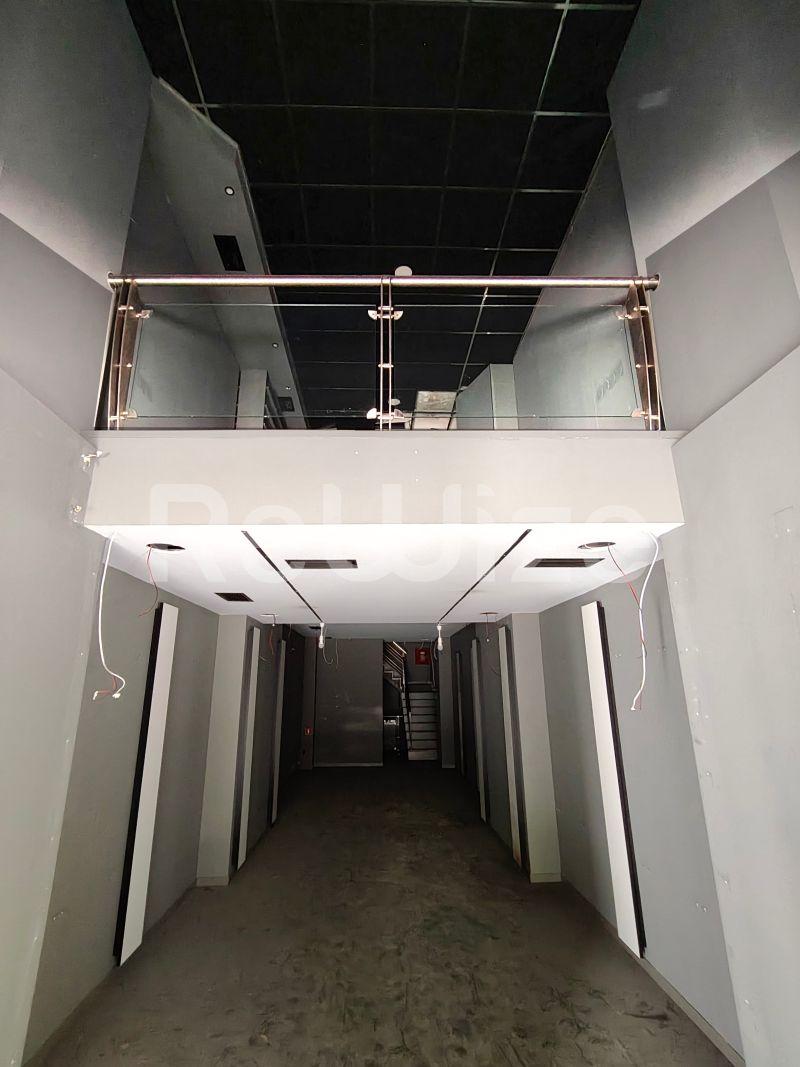 Photo 1,Pool,RENT,Professional,Store,218sqm,€3,500,Omonoia