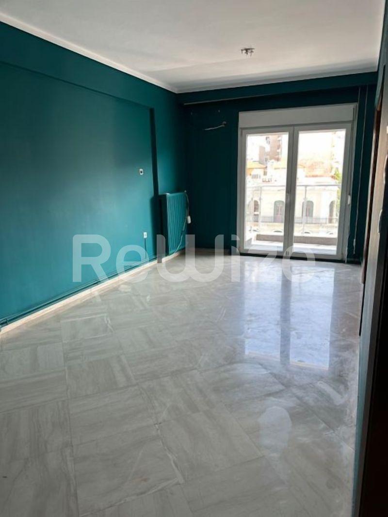 Photo 15,Bedroom,RENT,Residency,Apartment,110sqm,€950,Kentro Thessalonikis