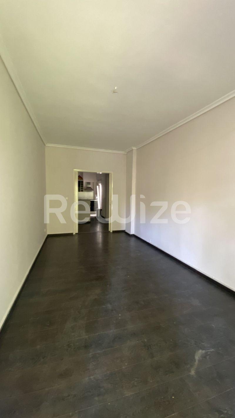 Photo 5,Σαλόνι,ΕΝΟΙΚΊΑΣΗ,Κατοικία,Διαμέρισμα,100τ.μ,€800,Μαρτίου