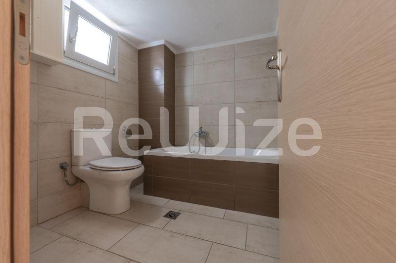 Photo 6,Μπάνιο,ΠΏΛΗΣΗ,Κατοικία,Διαμέρισμα,41τ.μ,€66,000,Μενεμένη