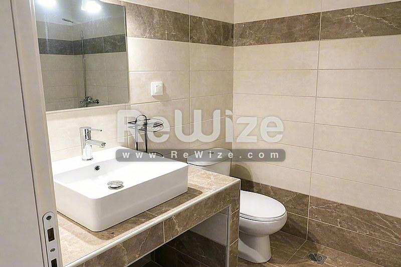 Apartment 70 m² in Thermaikos, bathroom