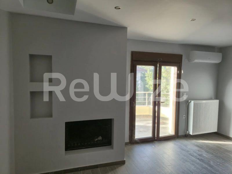 Photo 3,Living Room,SALE,Residency,Maisonette,125sqm,€280,000,Agia Triada