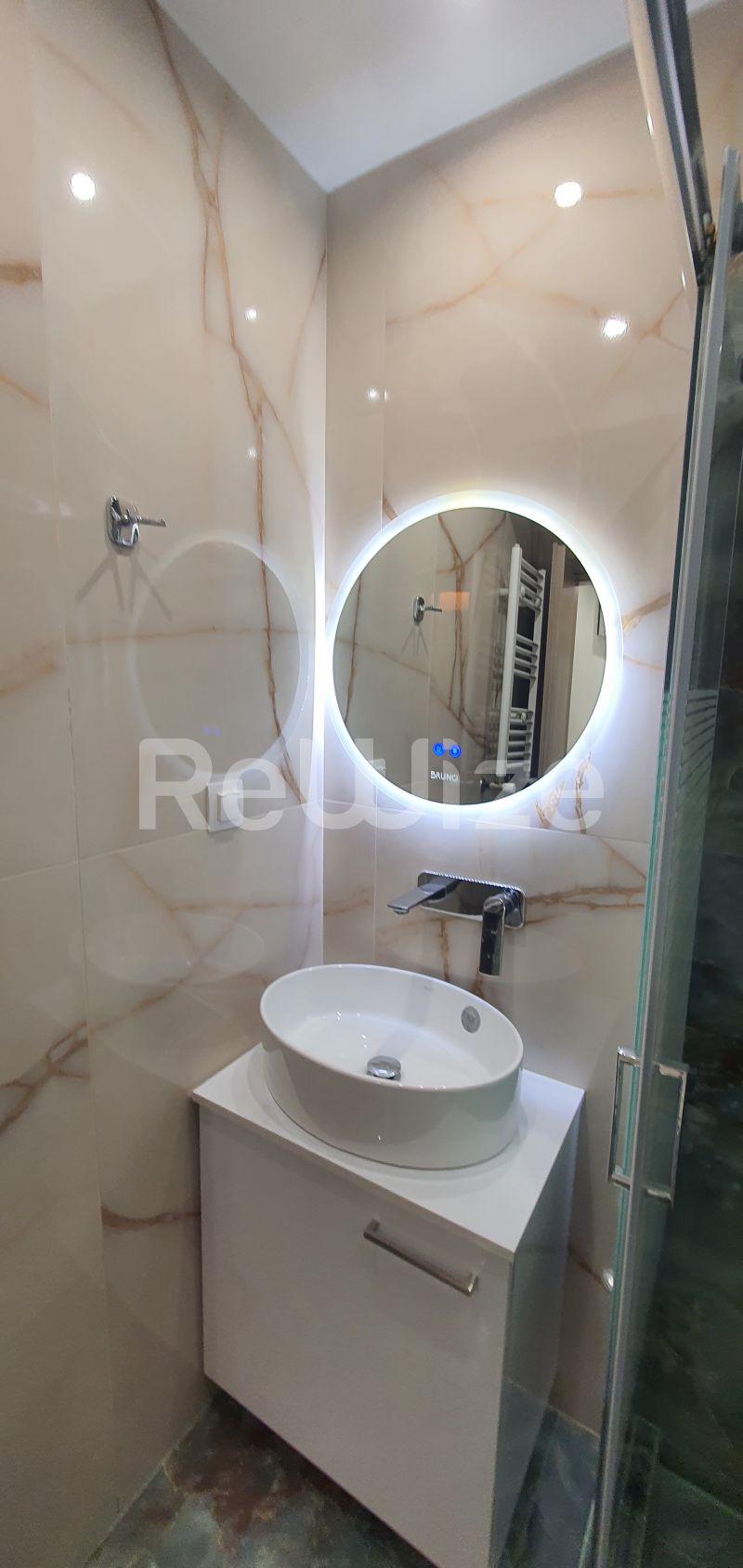 Photo 5,Bathroom,SALE,Residency,Studio,30sqm,€105,000,Kentro Thessalonikis