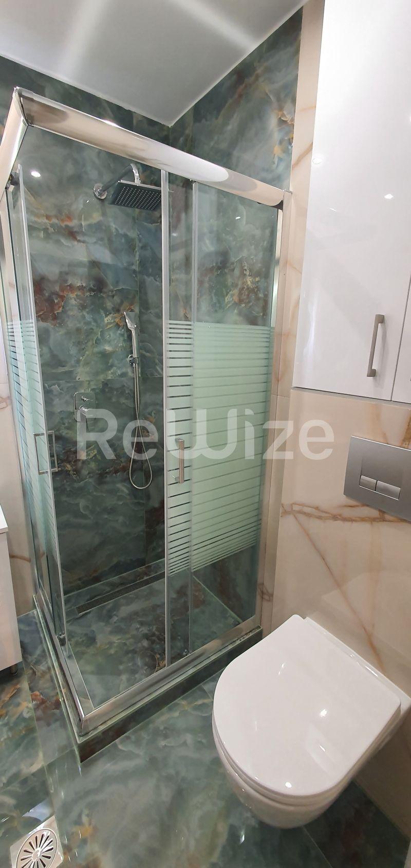 Photo 6,Bathroom,SALE,Residency,Studio,30sqm,€105,000,Kentro Thessalonikis