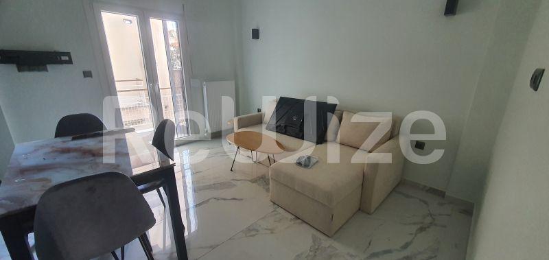 Photo 1,Σαλόνι,ΕΝΟΙΚΊΑΣΗ,Κατοικία,Διαμέρισμα,60τ.μ,€680,Άνω Πόλη