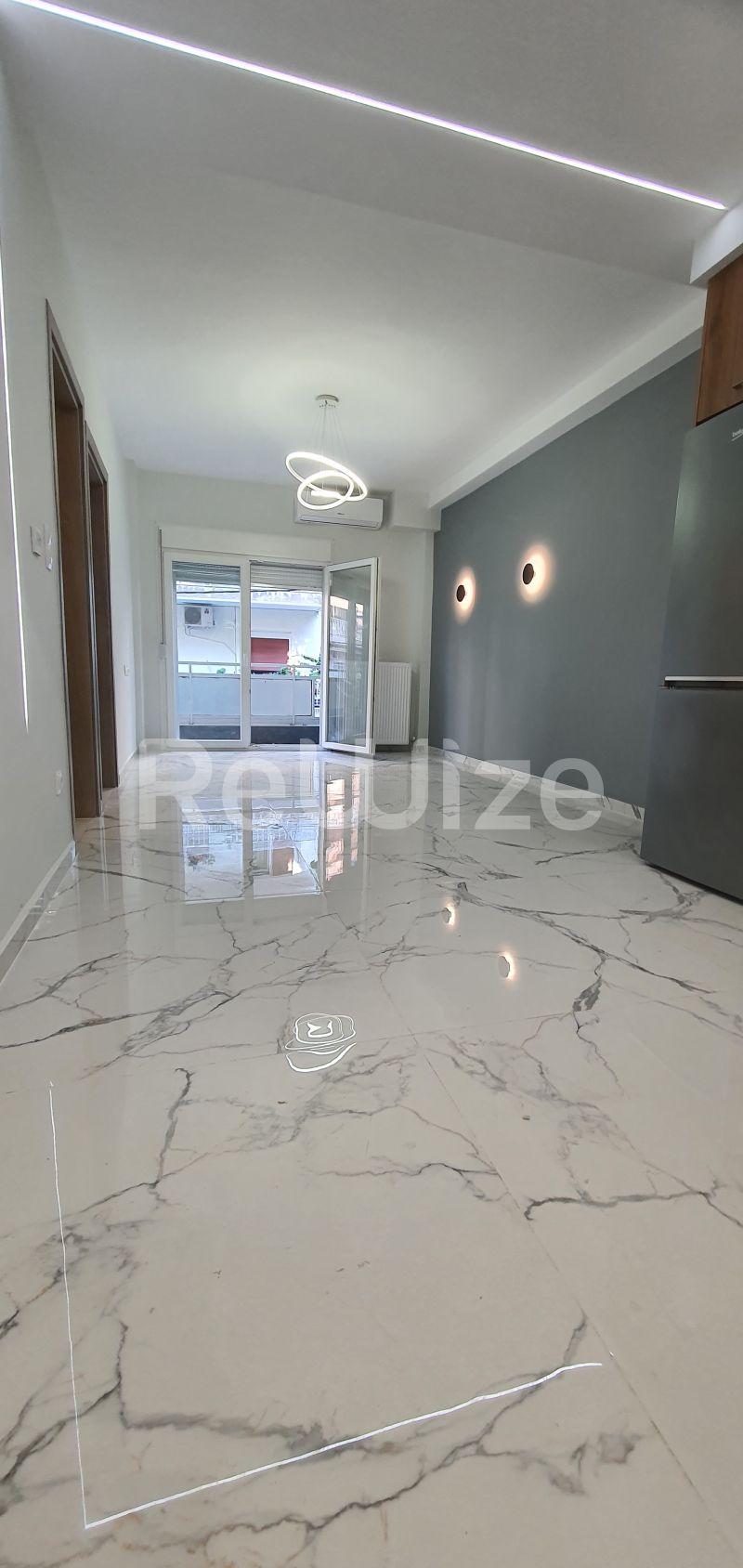 Photo 2,Σαλόνι,ΠΏΛΗΣΗ,Κατοικία,Διαμέρισμα,70τ.μ,€190,000,Ανάληψη