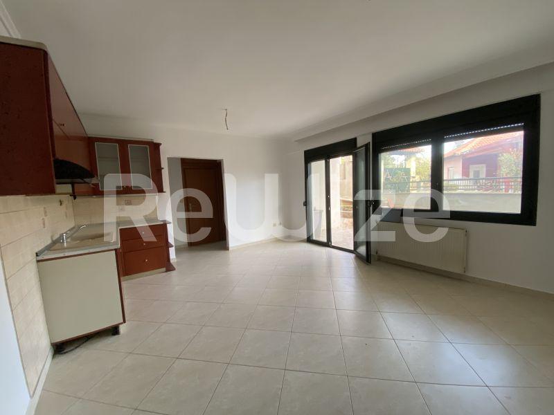 Photo 1,Living Room,SALE,Residency,Apartment,68sqm,€87,000,Agia Paraskevi