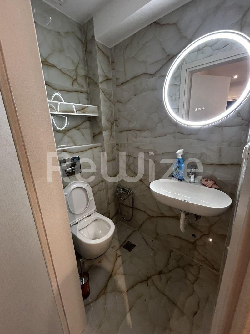 Photo 10,Bathroom,RENT,Residency,Apartment,140sqm,€1,500,Thermi