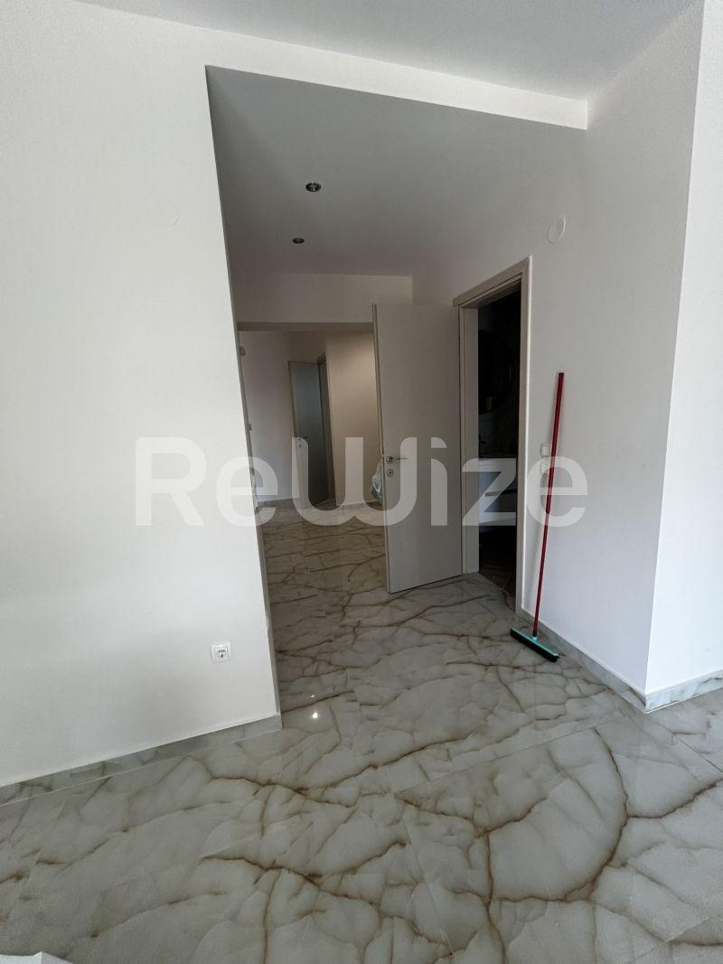 Photo 15,Corridor,RENT,Residency,Apartment,140sqm,€1,500,Thermi