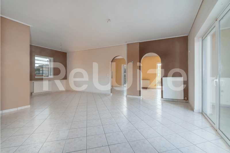 Photo 2,Σαλόνι,ΠΏΛΗΣΗ,Κατοικία,Μεζονέτα,177τ.μ,€255,000,Καλύβια Θορικού