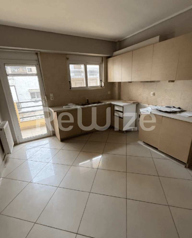 Photo 5,Πισίνα,ΕΝΟΙΚΊΑΣΗ,Κατοικία,Διαμέρισμα,112τ.μ,€800,Κολωνός