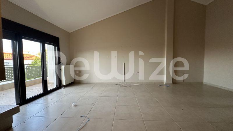 Photo 3,Σαλόνι,ΕΝΟΙΚΊΑΣΗ,Κατοικία,Μεζονέτα,190τ.μ,€700,Πλαγιάρι