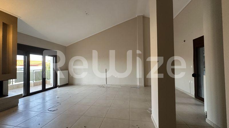 Photo 4,Σαλόνι,ΕΝΟΙΚΊΑΣΗ,Κατοικία,Μεζονέτα,190τ.μ,€700,Πλαγιάρι