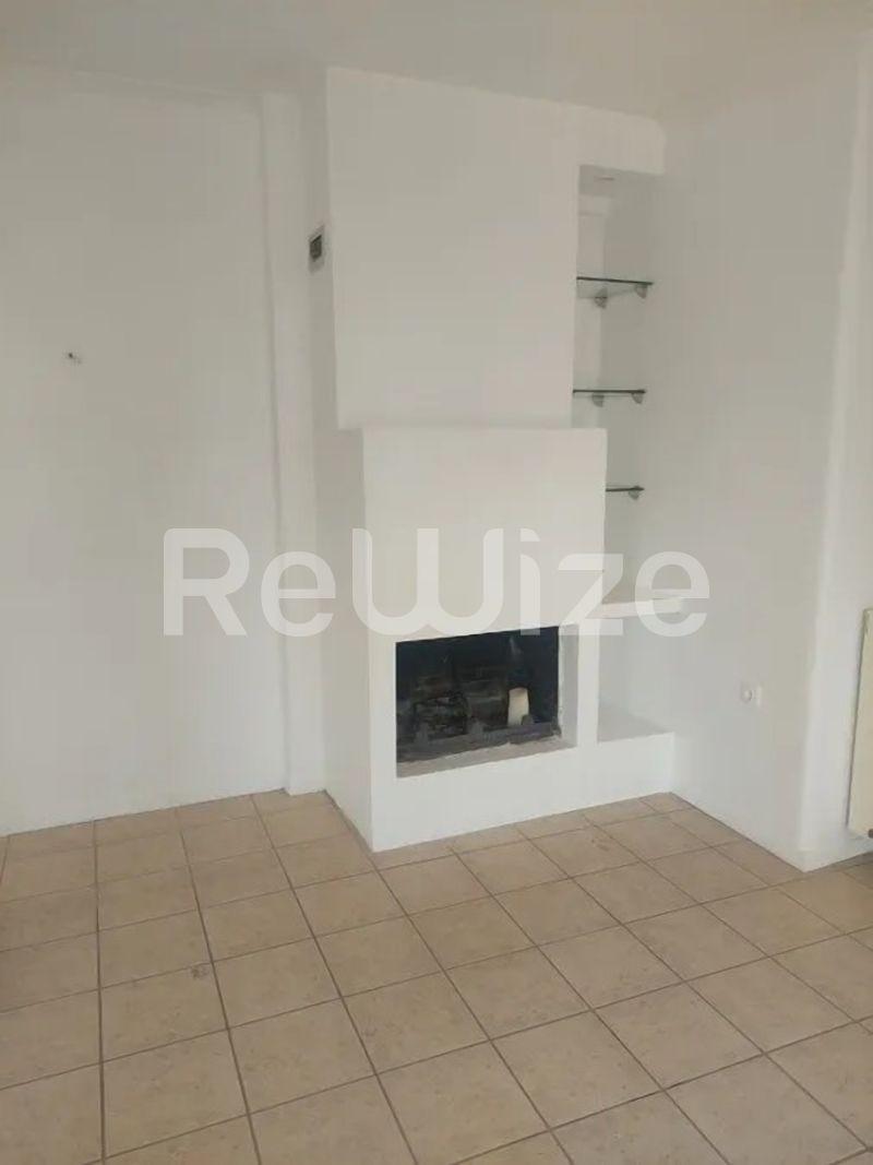 Photo 3,Living Room,RENT,Residency,Apartment,98sqm,€700,Kato Toumpa