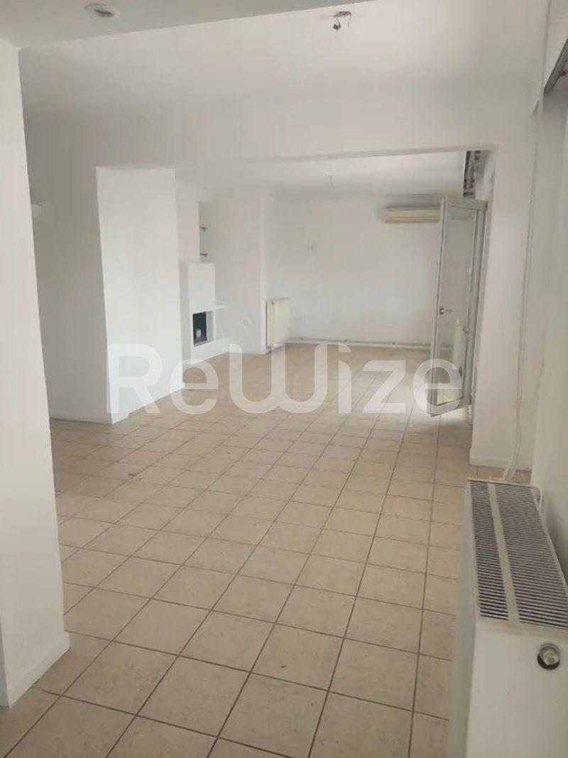Photo 2,Living Room,RENT,Residency,Apartment,98sqm,€700,Kato Toumpa