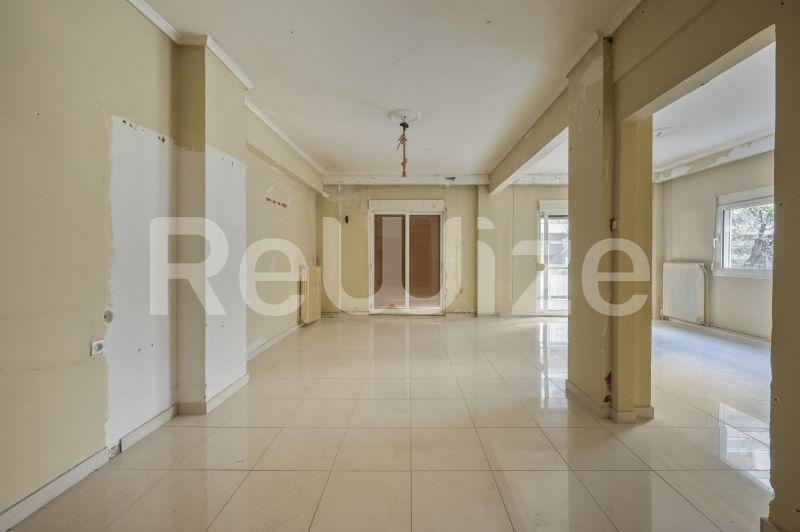 Photo 2,Living Room,SALE,Residency,Apartment,91sqm,€154,000,Kentro Thessalonikis