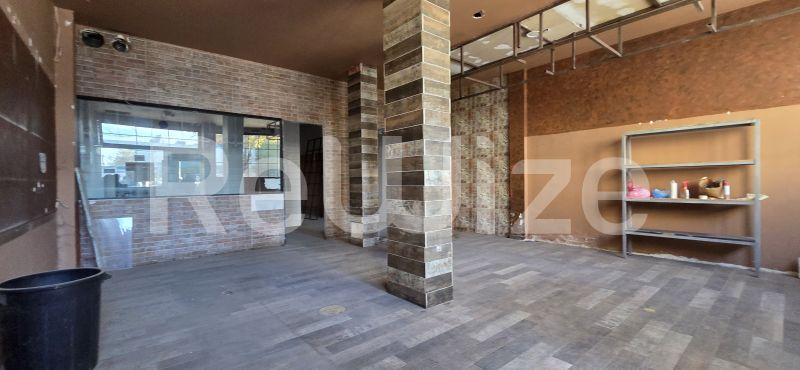 Photo 12,Living Room,RENT,Professional,Store,120sqm,€2,700,Nea Paralia