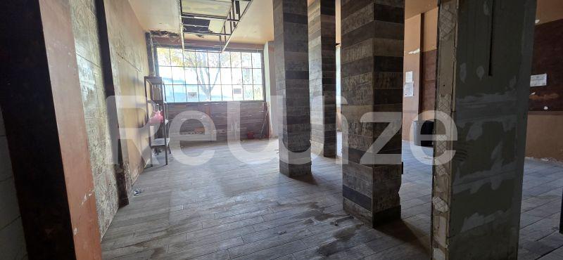 Photo 1,Living Room,RENT,Professional,Store,120sqm,€2,700,Nea Paralia