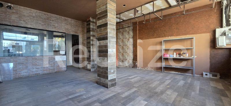 Photo 2,Living Room,RENT,Professional,Store,120sqm,€2,700,Nea Paralia