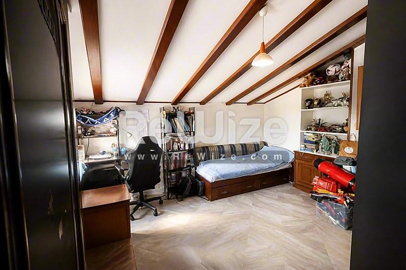Maisonette 600 m² in Pylaia-Chortiatis, bedroom