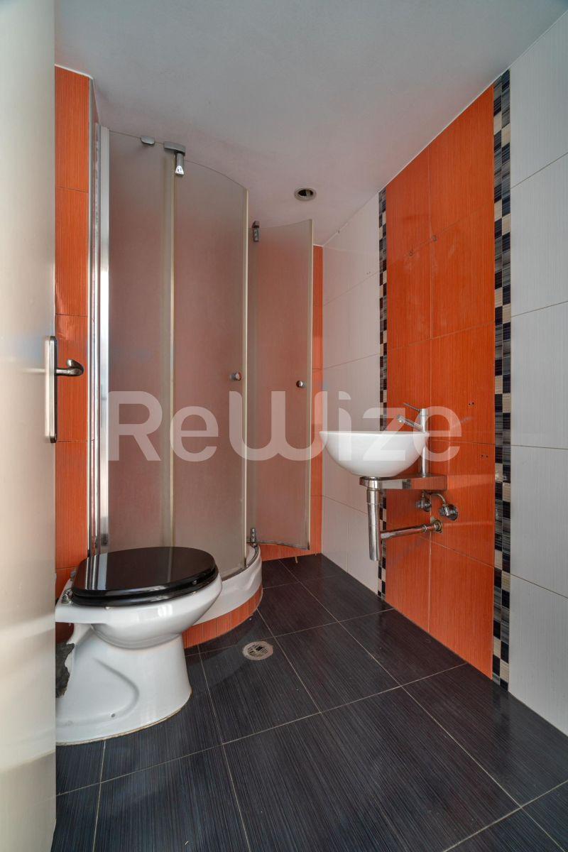 Photo 19,Bathroom,SALE,Residency,Apartment,54sqm,€142,000,Kentro Zografou