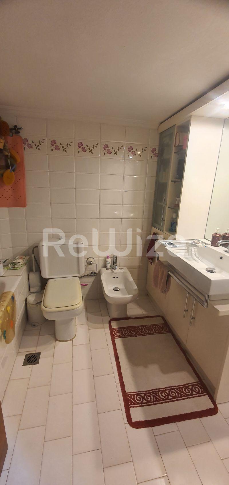 Photo 9,Bathroom,SALE,Residency,Apartment,140sqm,€325,000,Charilaou