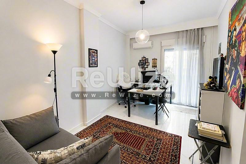 Apartment 117 m² in Thessaloniki, office