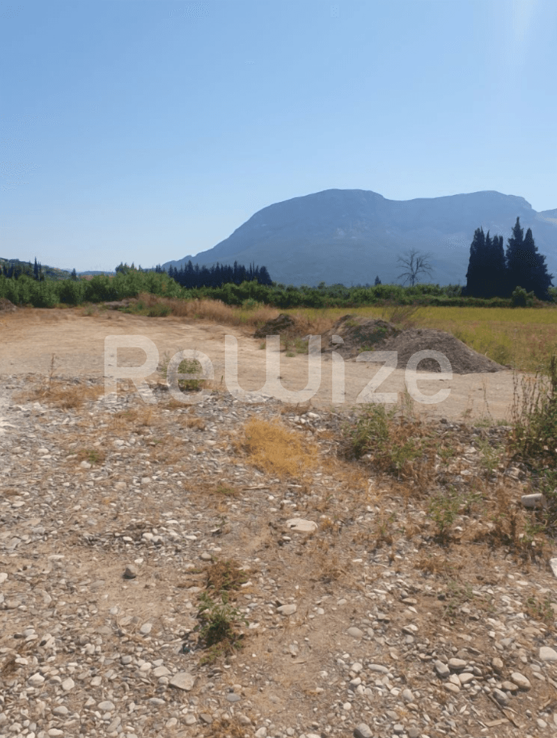 Photo 1,Outside,RENT,Professional,Building,202sqm,€24,000,Mesologi