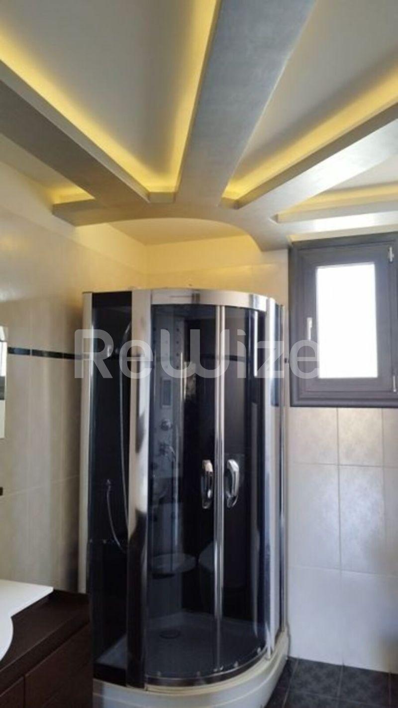 Photo 10,Bathroom,SALE,Residency,Maisonette,285sqm,€370,000,Trilofos