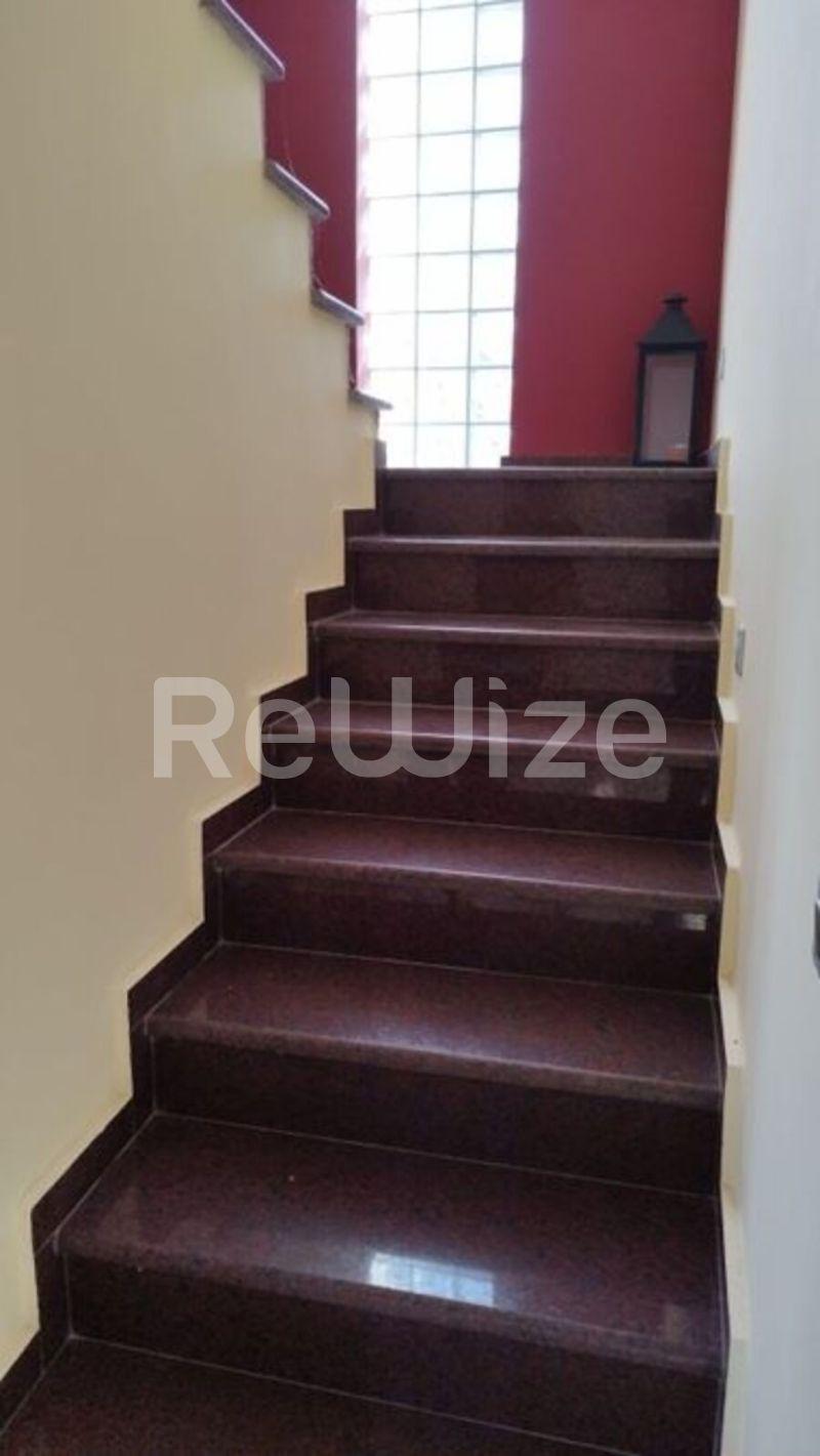 Photo 8,Staircase,SALE,Residency,Maisonette,285sqm,€370,000,Trilofos