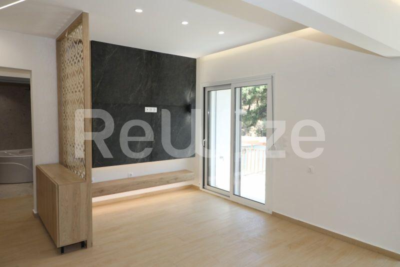 Photo 1,Living Room,SALE,Residency,Apartment,103sqm,€187,000,Agios Pavlos