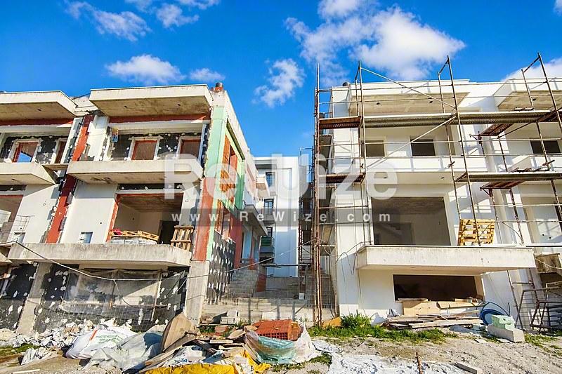 Maisonette 200 m² in Pylaia-Chortiatis, facade