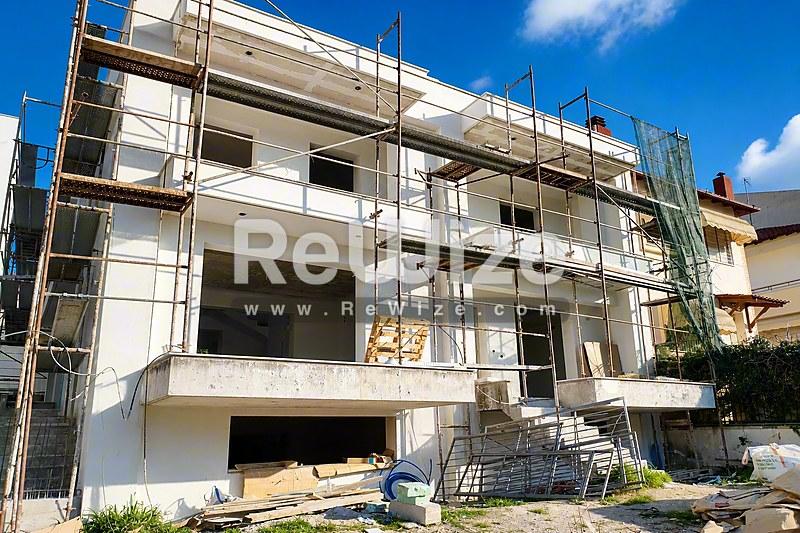 Maisonette 200 m² in Pylaia-Chortiatis, facade