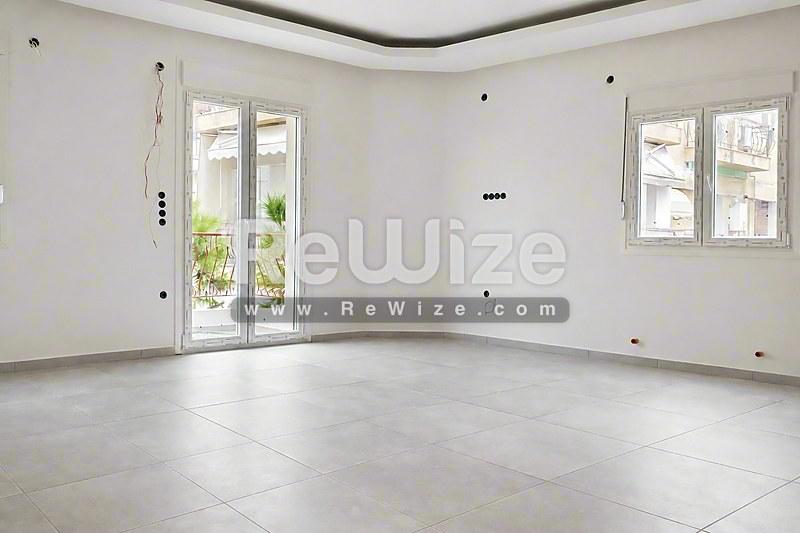 Apartment 87 m² in Kalamaria, living room